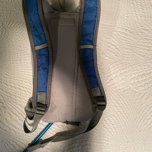 CamelBak - Picture 2 of 4